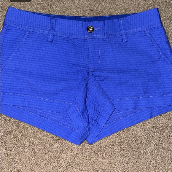 Size 6 Lilly Pulitzer Walsh Short - Picture 1 of 3